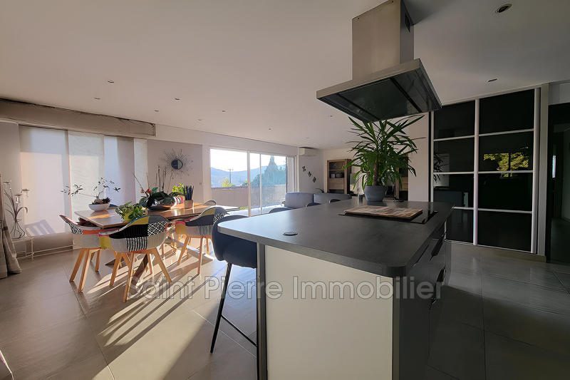Maison - 109 m² - 4 pièces