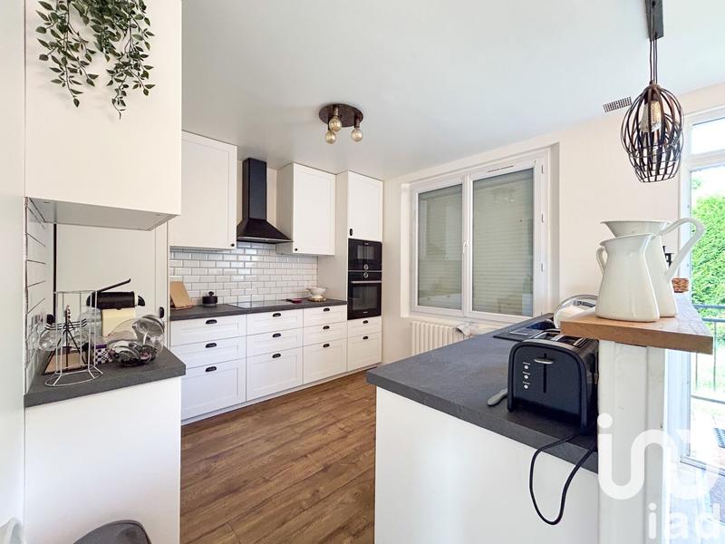 Maison - 90 m² - 5 pièces