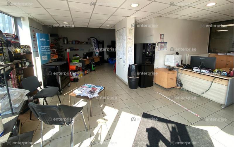 Local d'activité / Entrepôt - 1 444 m²