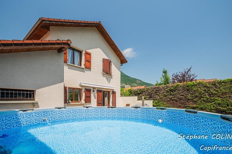 Maison - 84 m² - 4 pièces