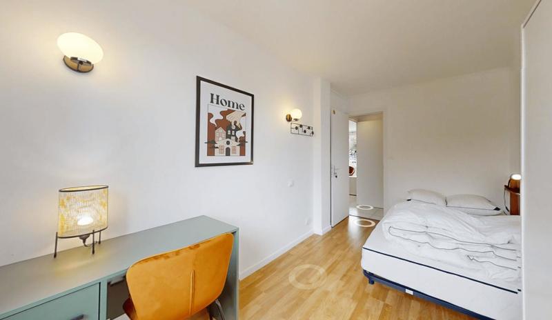 Appartement - 81 m² - 5 pièces