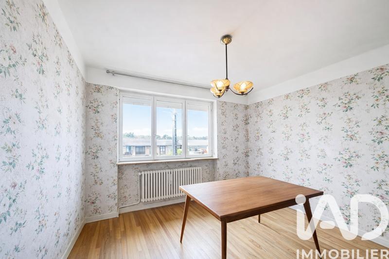 Maison - 111 m² - 6 pièces