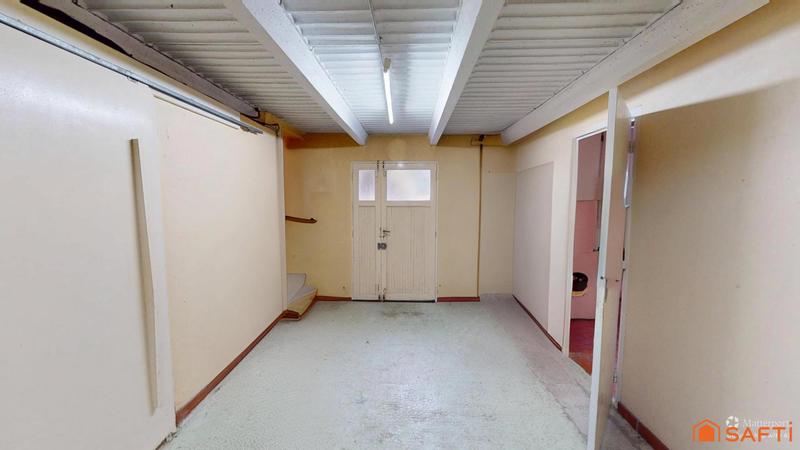 Maison - 96 m² - 5 pièces