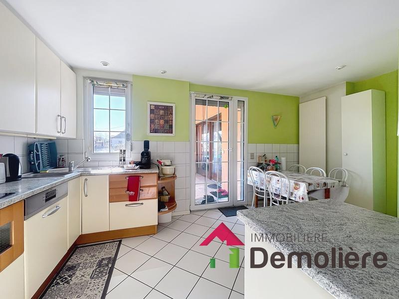 Maison - 196 m² - 8 pièces