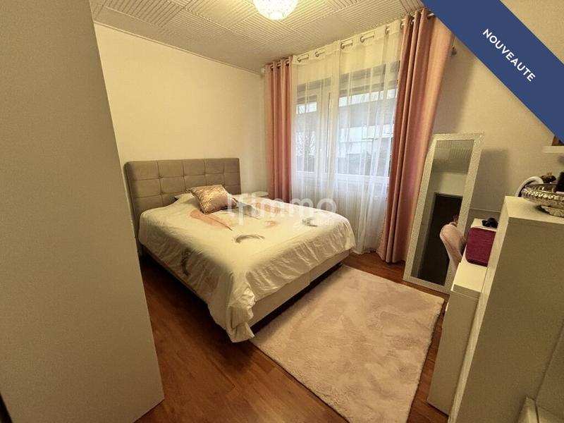 Appartement - 105 m² - 5 pièces