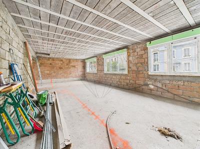 Cave / Box - 100 m²