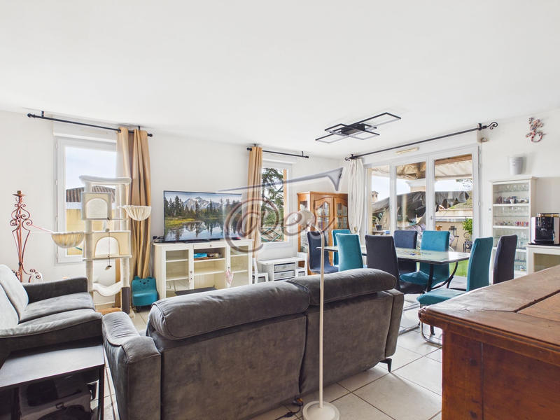 Appartement - 111 m² - 4 pièces