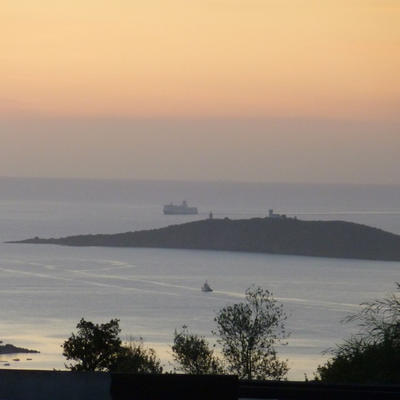 Villa - 180 m² - 4 pièces