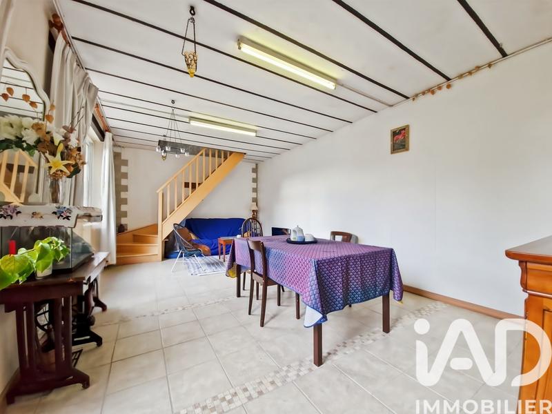 Maison - 228 m² - 7 pièces