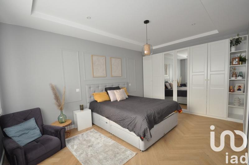 Maison de maîtres - 280 m² - 8 pièces