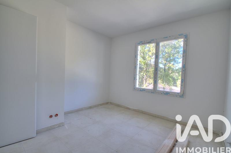 Maison - 77 m² - 4 pièces