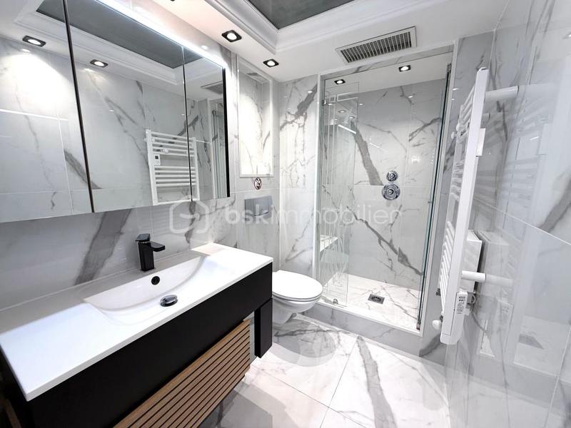 Appartement - 107 m² - 4 pièces