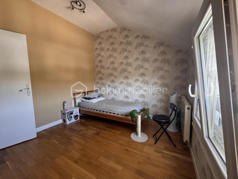 Pavillon - 110 m² - 5 pièces