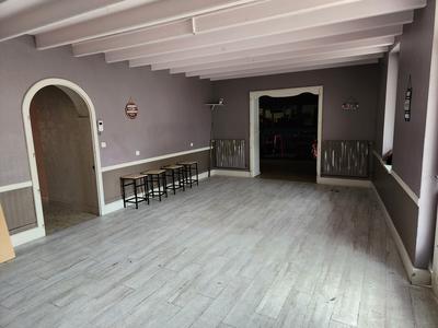 Local d'activité / Entrepôt - 450 m² - 6 pièces