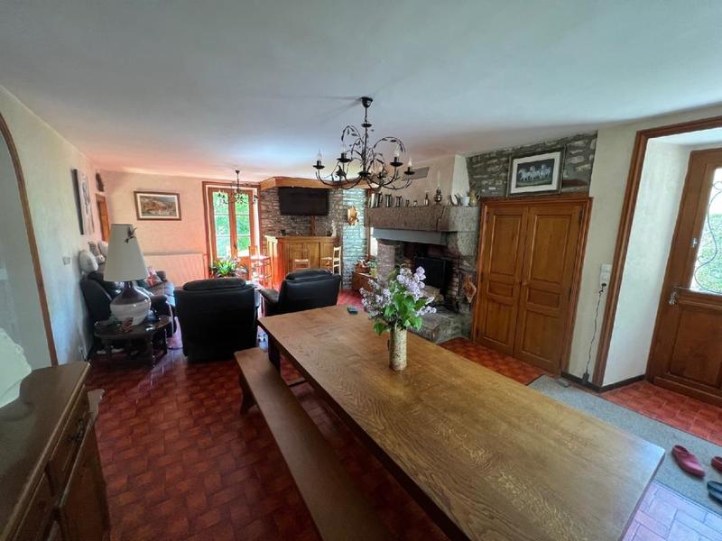 Maison ancienne - 103 m² - 5 pièces