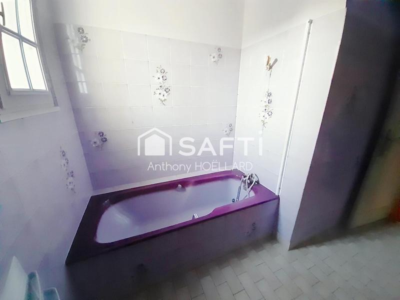 Maison - 99 m² - 5 pièces