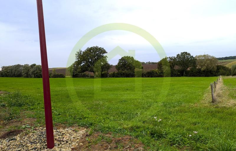 Terrain constructible - 3 220 m²