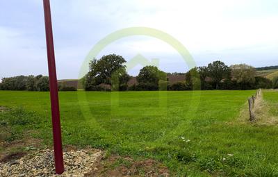 Terrain constructible - 3 220 m²