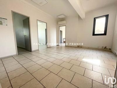 Local commercial - 72 m² - 5 pièces