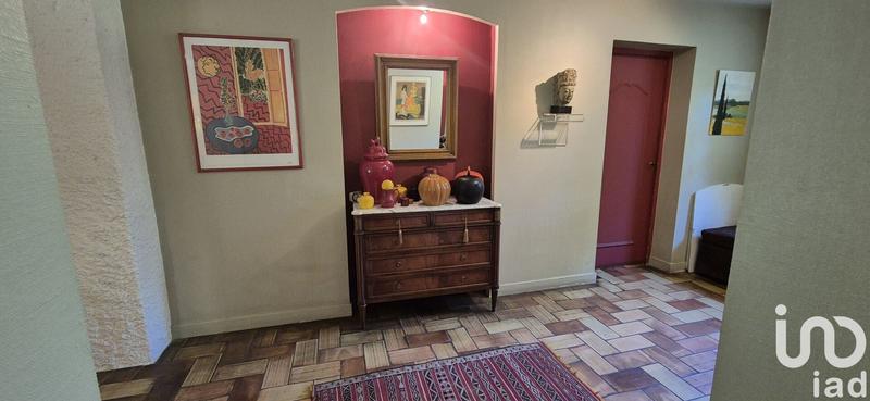 Maison - 240 m² - 7 pièces