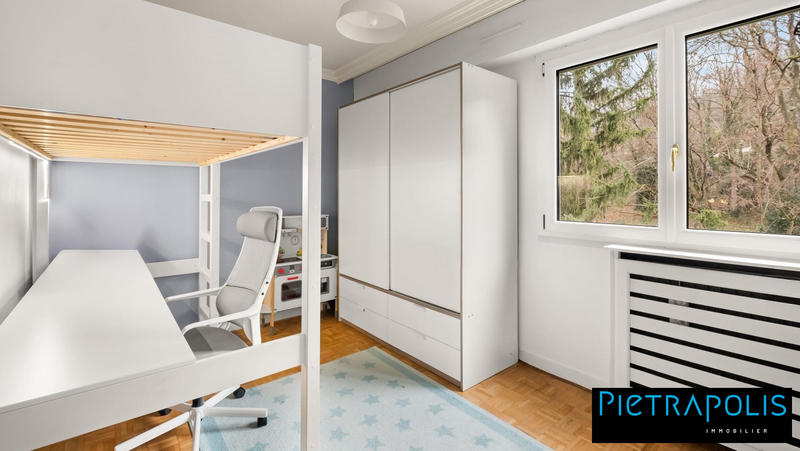 Appartement - 107 m² - 4 pièces