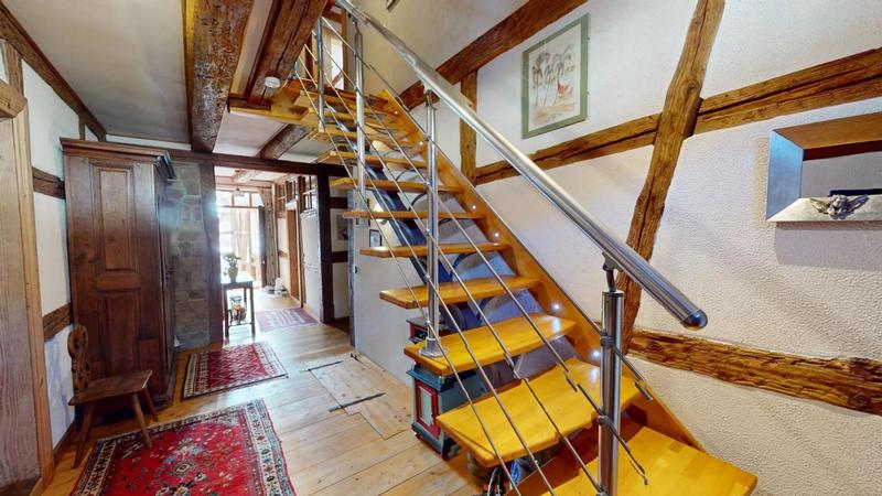 Corps de ferme - 243 m² - 6 pièces