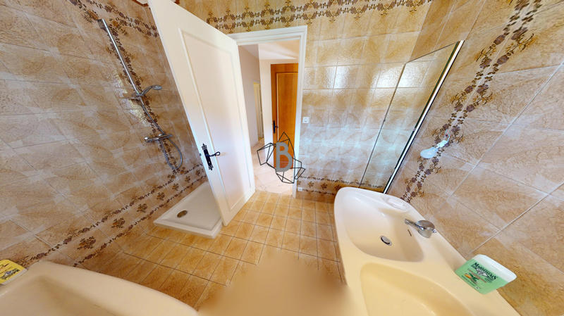 Appartement - 96 m² - 4 pièces