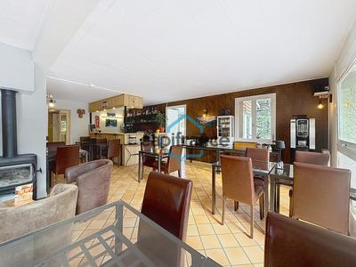 Fonds de commerce - 300 m²