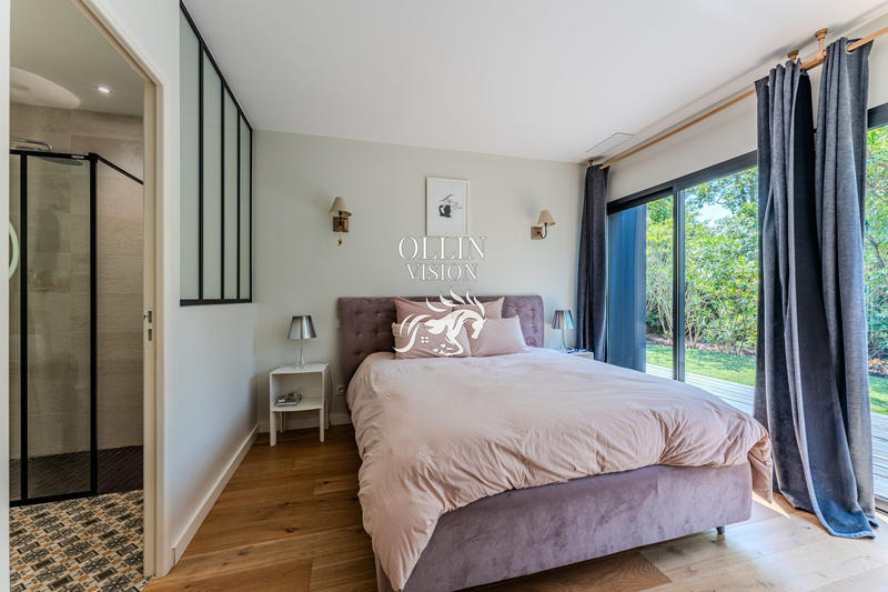 Villa - 220 m² - 7 pièces