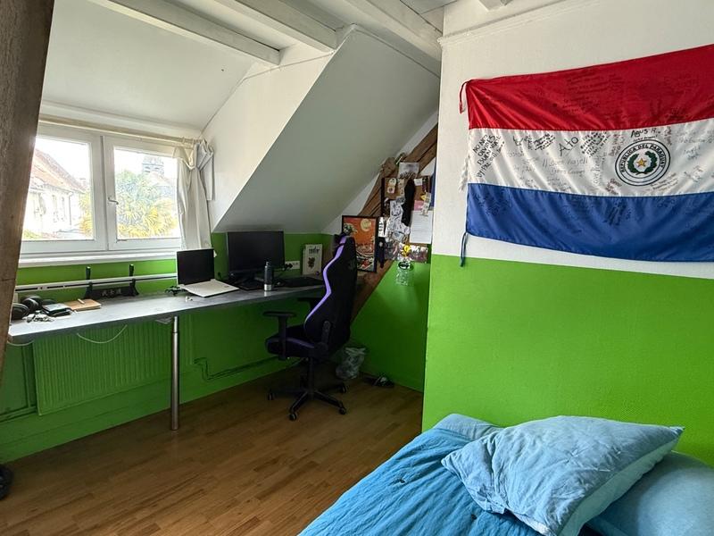 Maison - 183 m² - 7 pièces