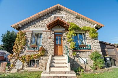 Maison - 130 m² - 4 pièces