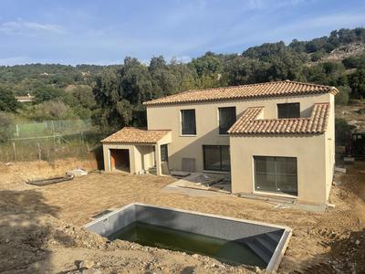 Villa - 159 m² - 5 pièces