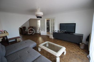 Maison - 109 m² - 5 pièces