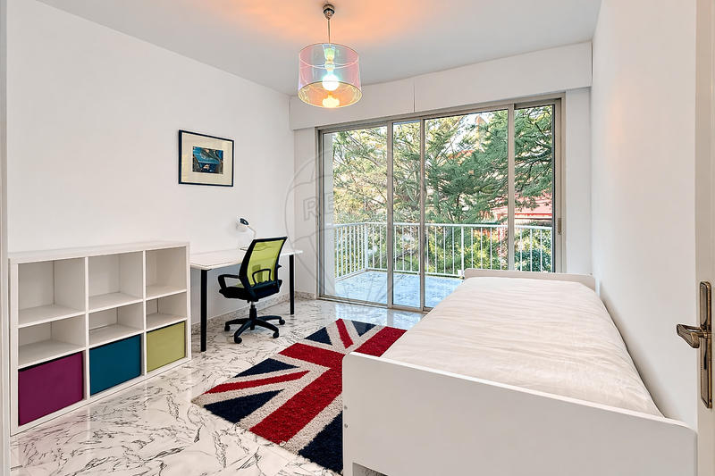 Appartement - 101 m² - 4 pièces