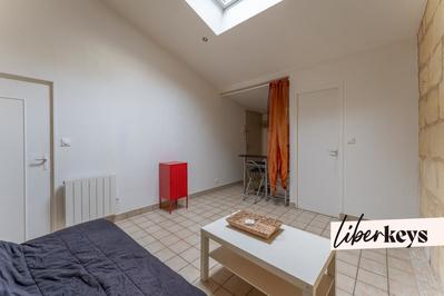 Appartement ancien - 20 m² - 1 pièce