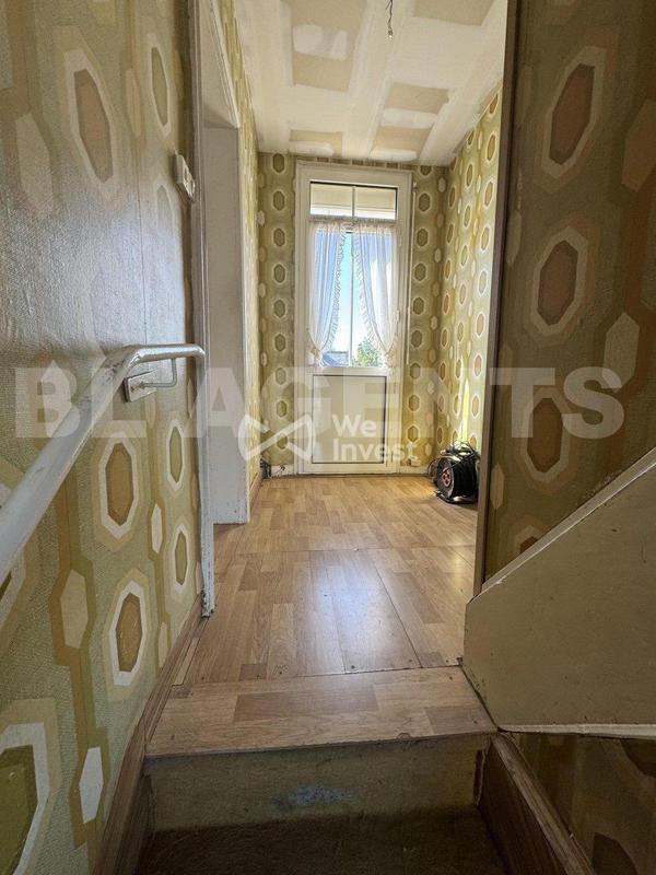 Maison - 95 m² - 5 pièces