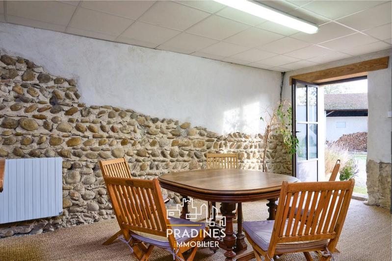 Maison ancienne - 308 m² - 10 pièces