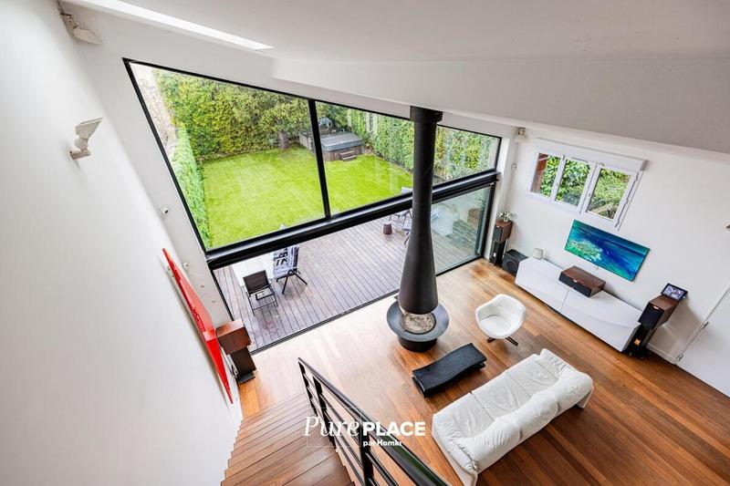 Villa - 225 m² - 6 pièces