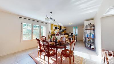 Maison de village - 186 m² - 9 pièces