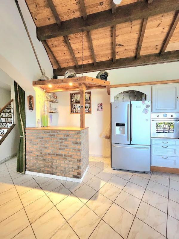 Maison - 142 m² - 4 pièces