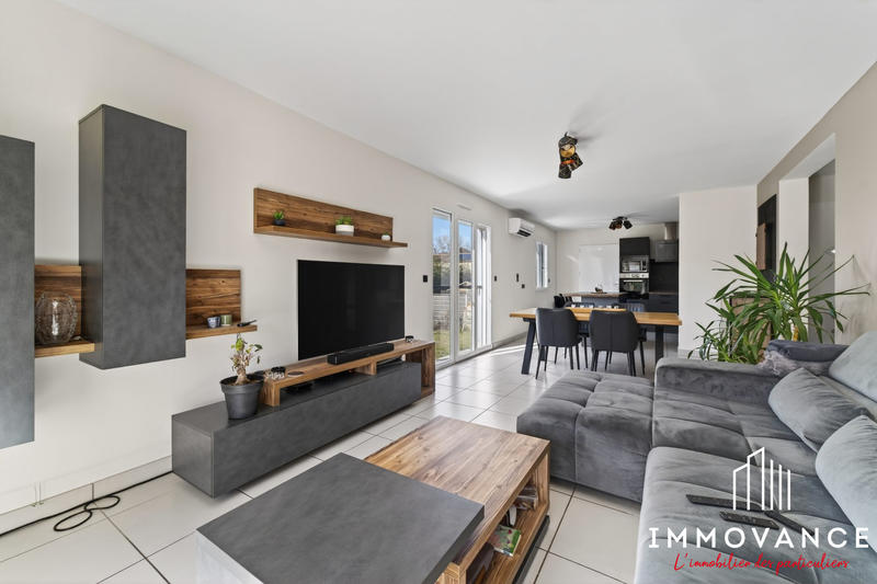 Maison - 107 m² - 5 pièces