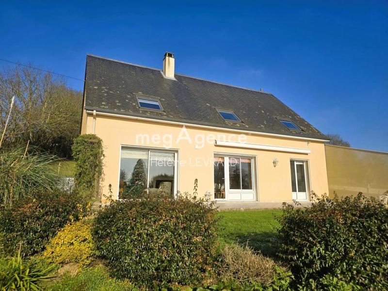 Pavillon - 148 m² - 8 pièces