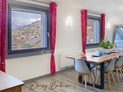 Appartement - 105 m² - 3 pièces