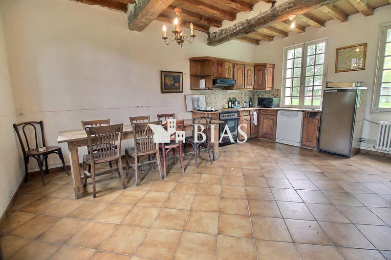 Maison ancienne - 223 m² - 8 pièces