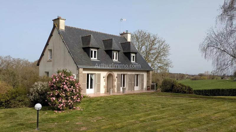 Maison - 140 m² - 7 pièces