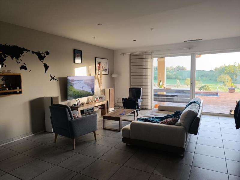 Maison - 140 m² - 5 pièces