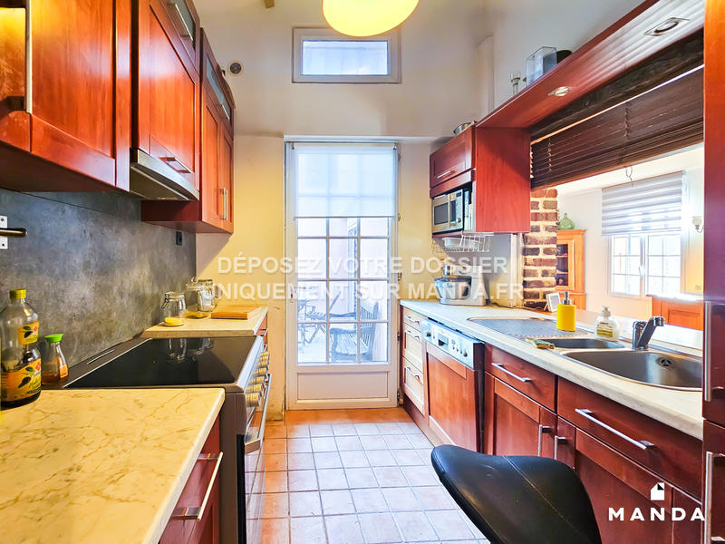 Chambre - 12 m² - 5 pièces