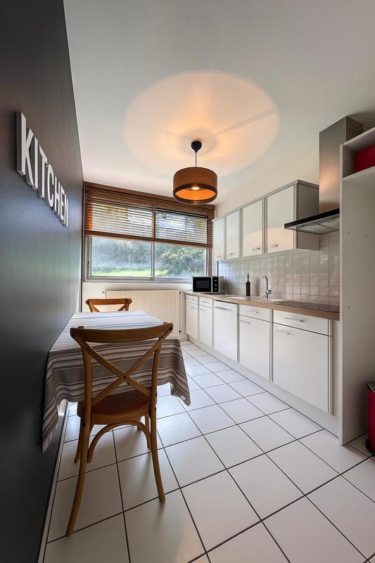 Appartement - 79 m² - 4 pièces