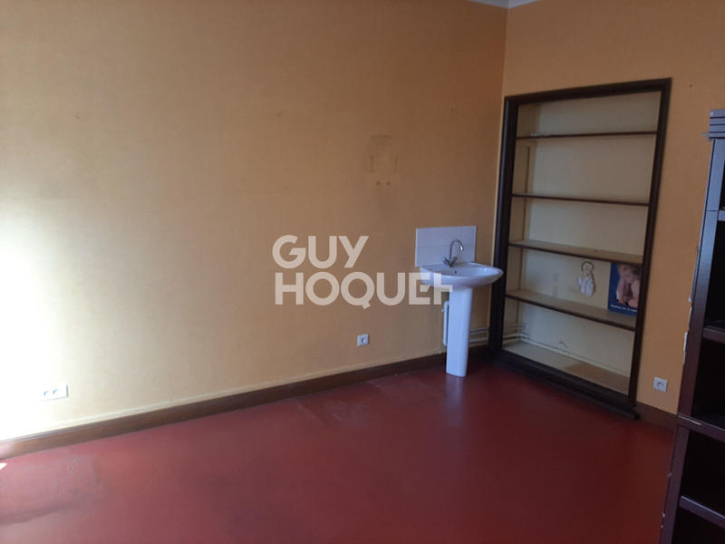 Immeuble - 220 m² - 9 pièces