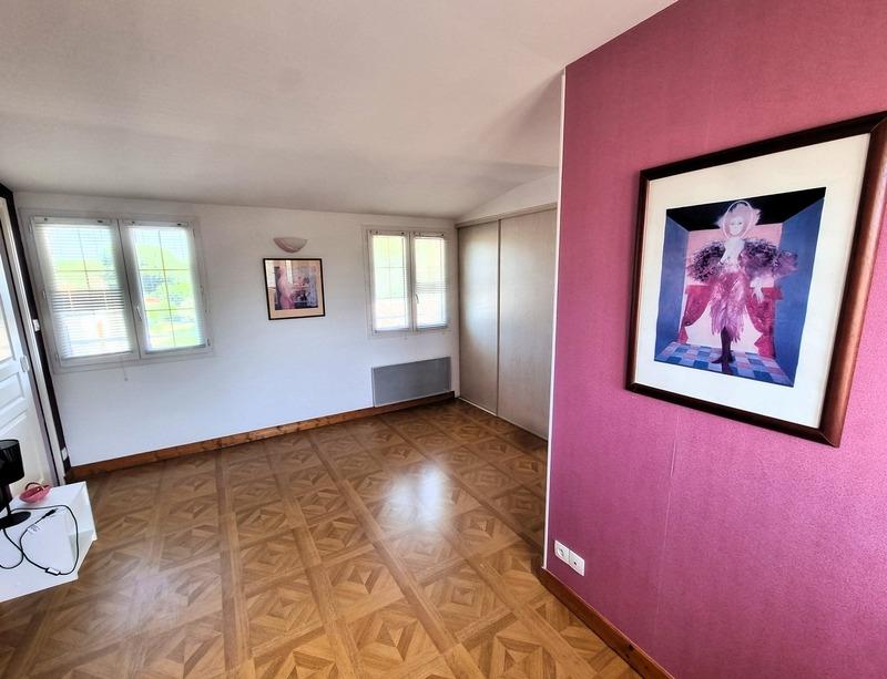 Maison - 191 m² - 11 pièces